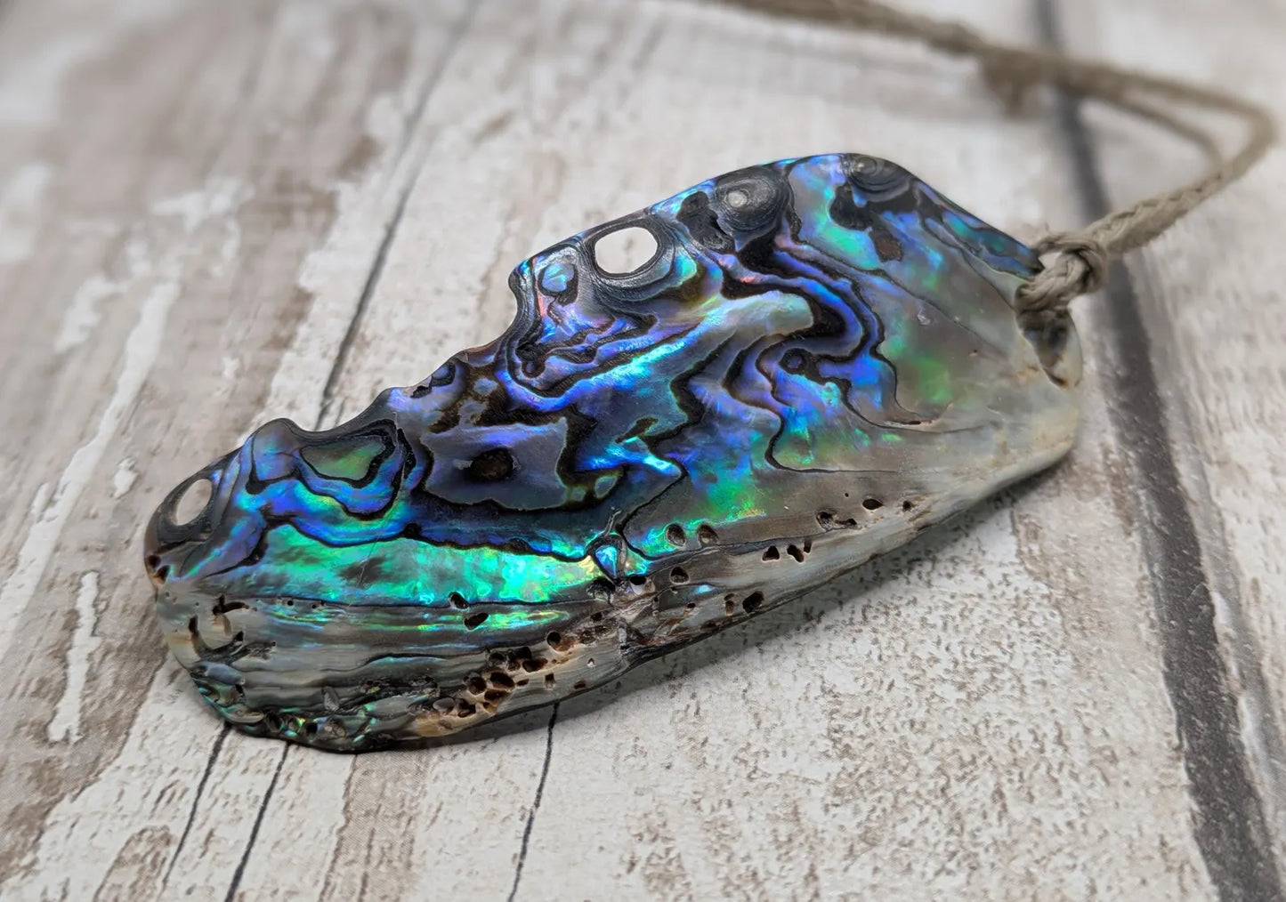 Large Freeform NZ Pāua Shell Pendant – Iridescent Abalone Statement Necklace, Natural statement Beach Jewellery.