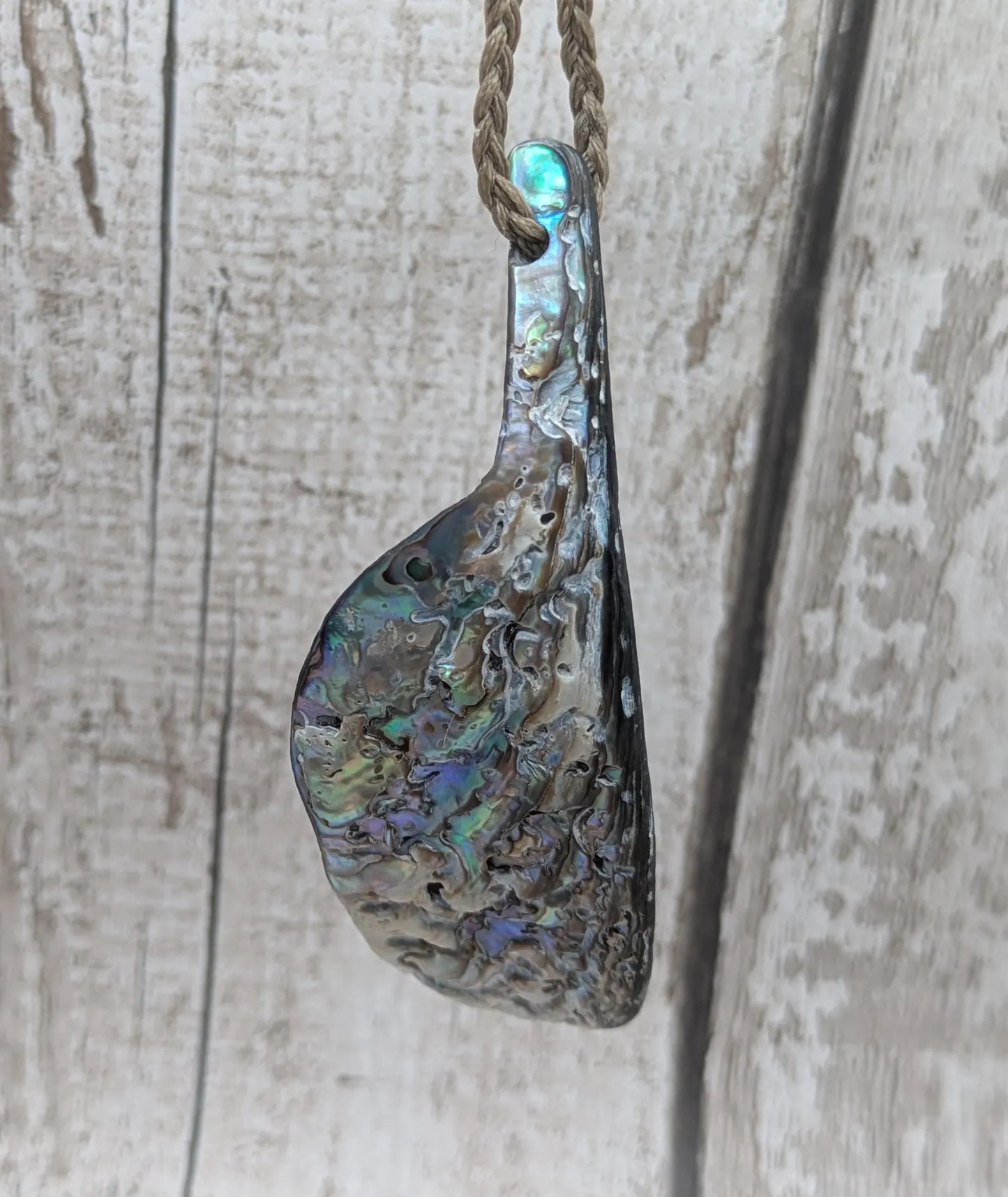 Large Freeform NZ Pāua Shell Pendant – Iridescent Abalone Statement Necklace, Natural statement Beach Jewellery.
