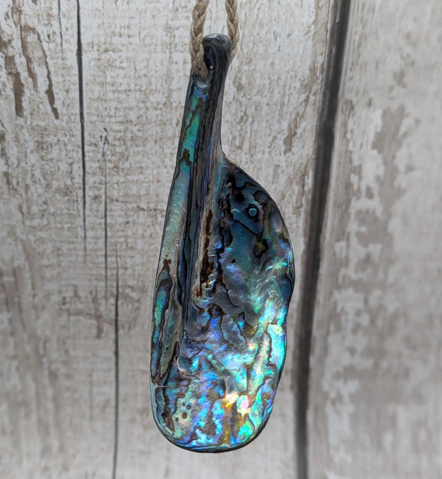 Large Freeform NZ Pāua Shell Pendant – Iridescent Abalone Statement Necklace, Natural statement Beach Jewellery.