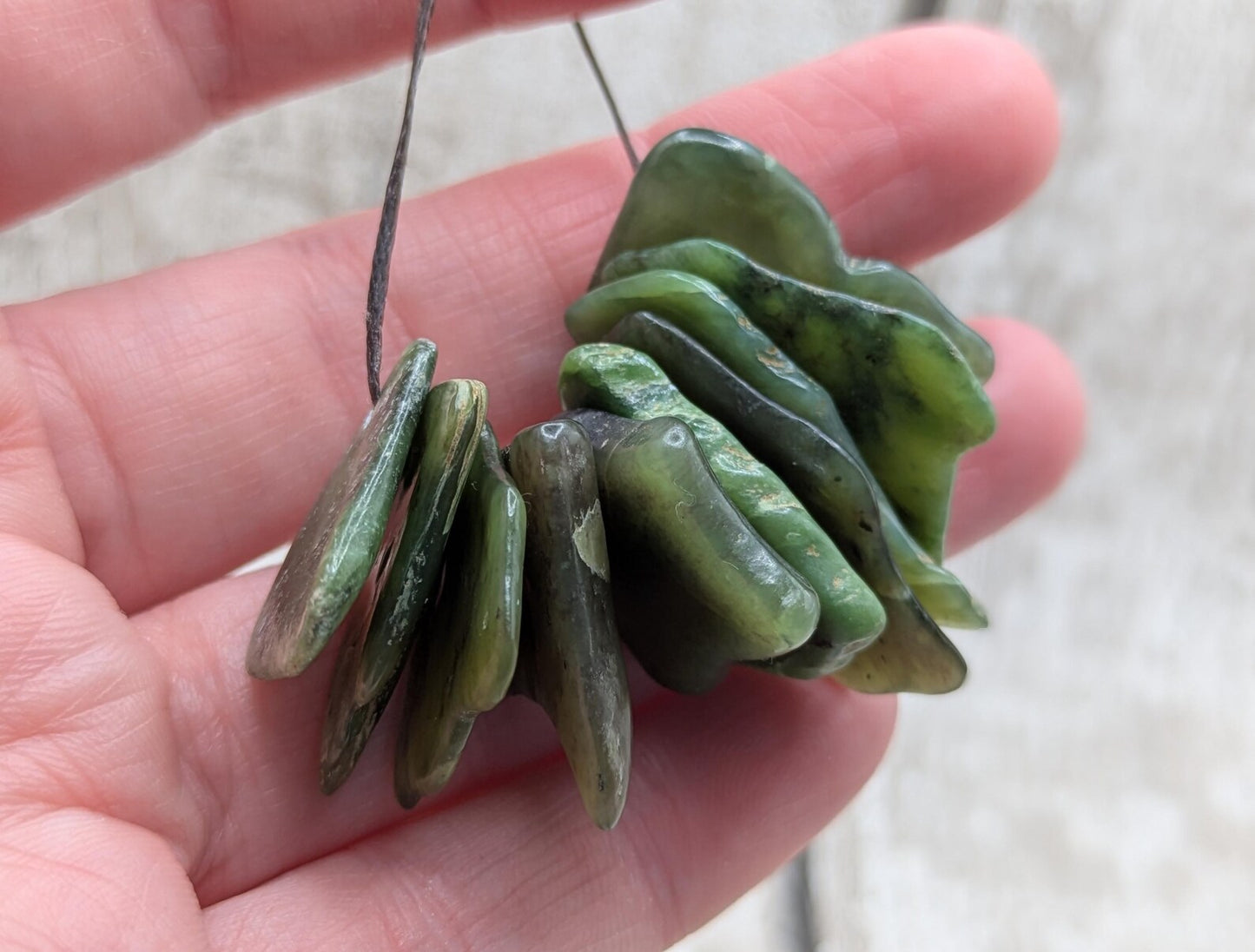 10 Top-Drilled New Zealand Pounamu Beads – Tumble polished Greenstone Offcuts for Jewellery Making and craft projects.
