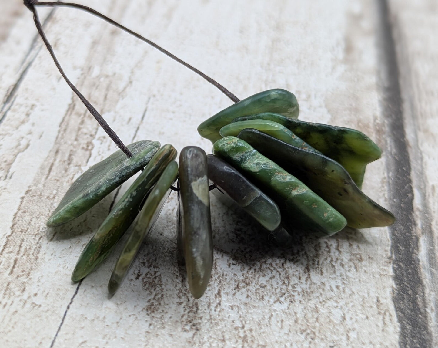 10 Top-Drilled New Zealand Pounamu Beads – Tumble polished Greenstone Offcuts for Jewellery Making and craft projects.
