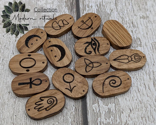 Oak wood cosmic goddess divination tiles base pack of 13.