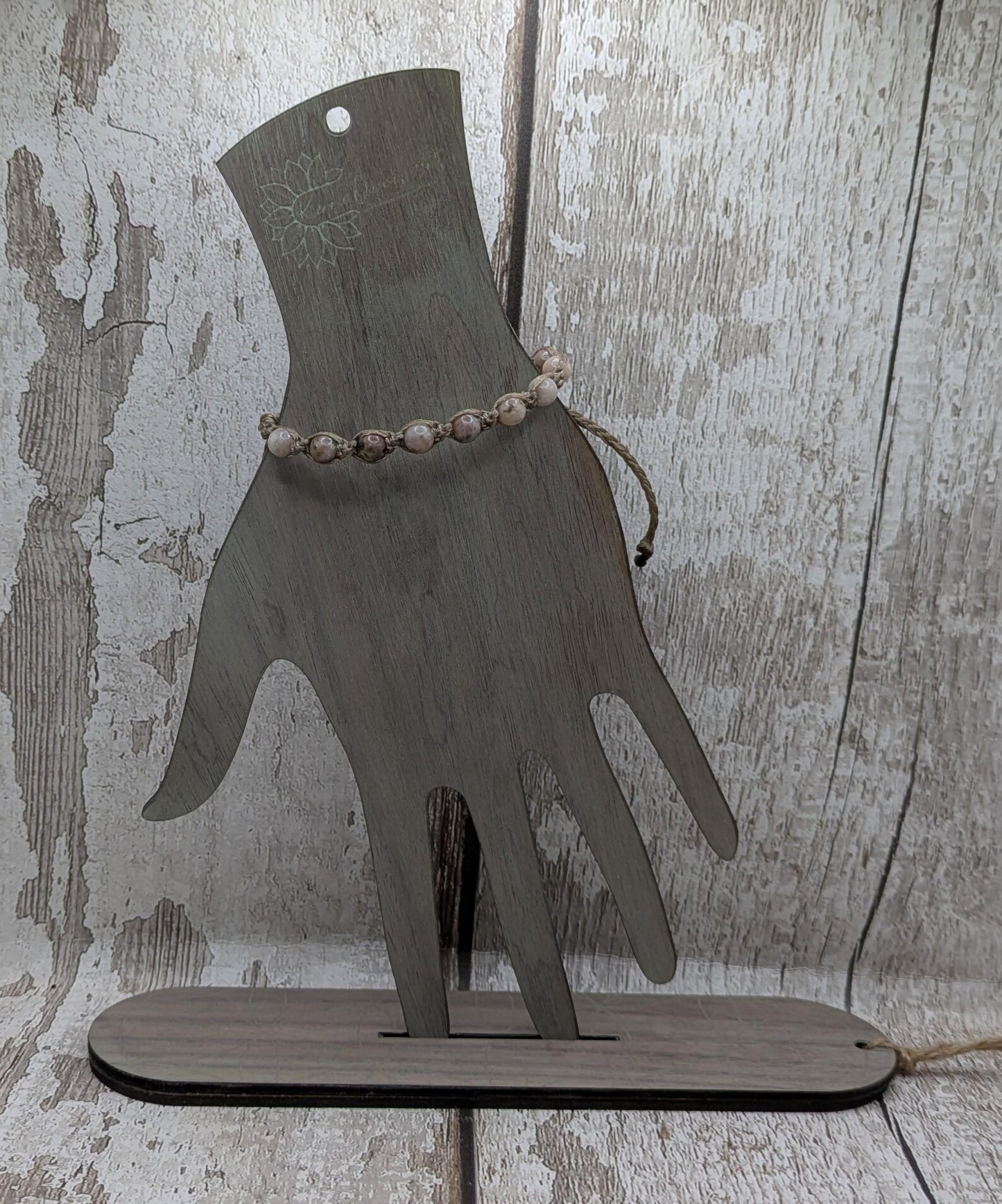 Light lepidolite beaded macramé bracelet.