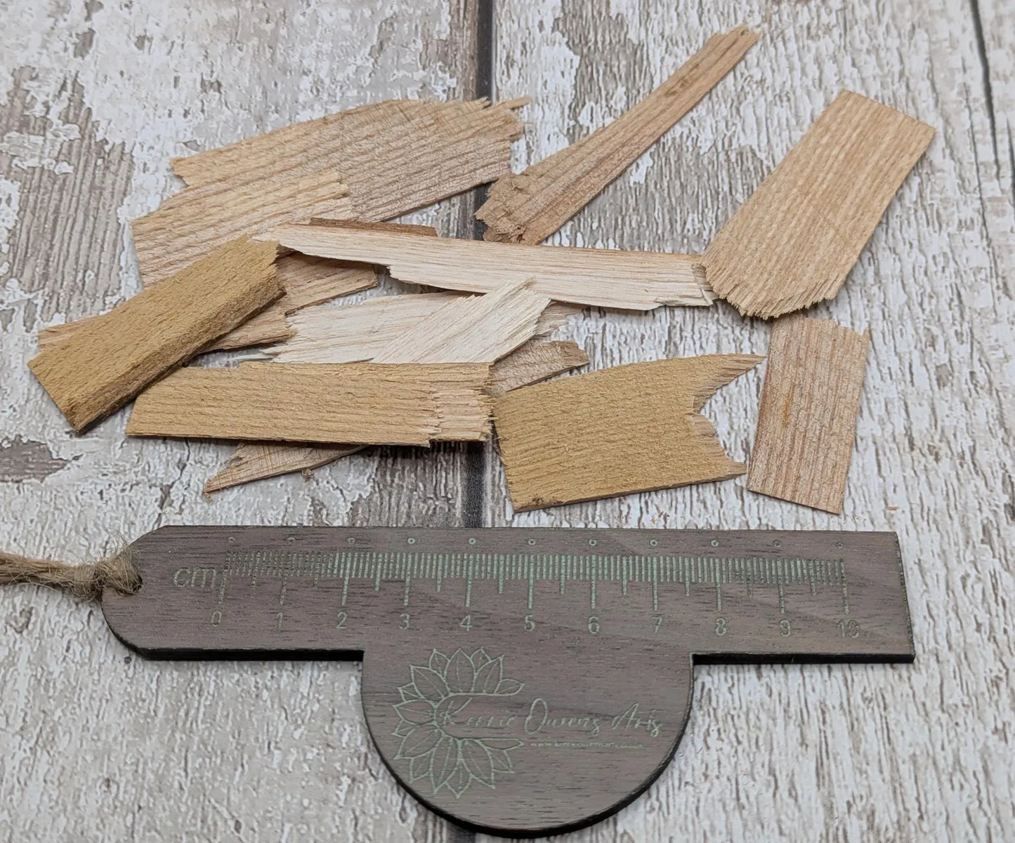 Sweet chesnut wood broken veener pieces for spell and ritual or camping kits.