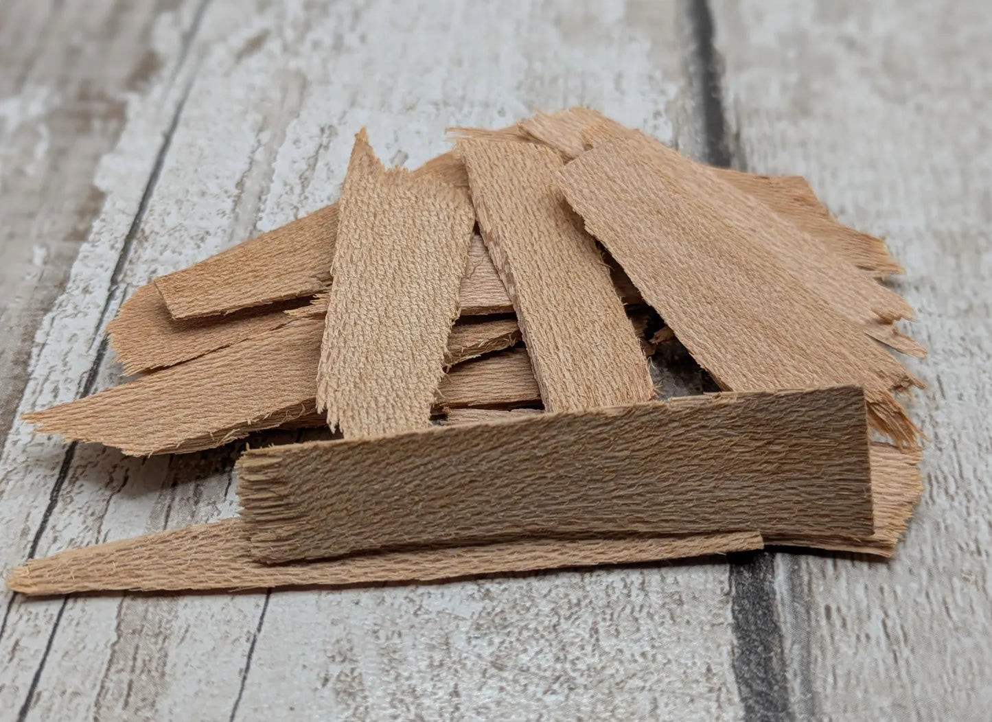 Lacewood Veneer Scraps for Ritual & Spell Work – Reclaimed Wood Offcuts, Altar Use, Kindling and Craft Supplies.