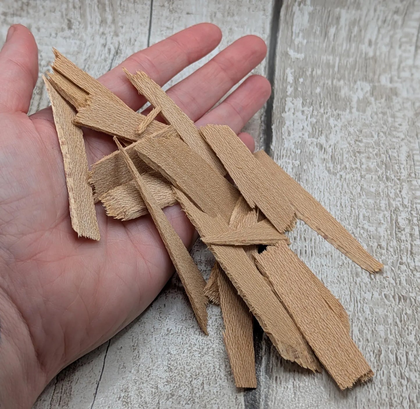 Lacewood Veneer Scraps for Ritual & Spell Work – Reclaimed Wood Offcuts, Altar Use, Kindling and Craft Supplies.