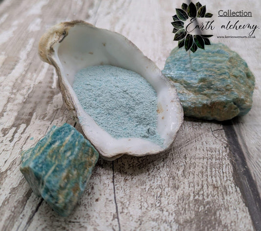 Unrefined powdered amazonite paint pigment.
