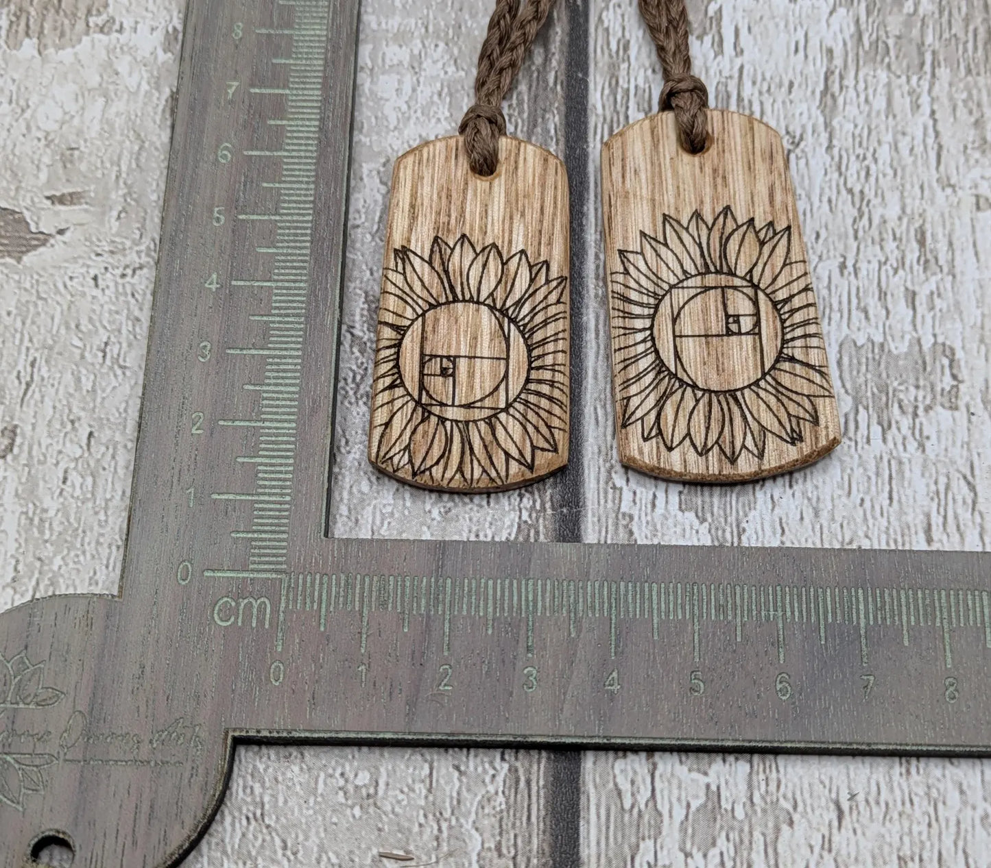 Sweet chestnut laser printer sunflower pendants.