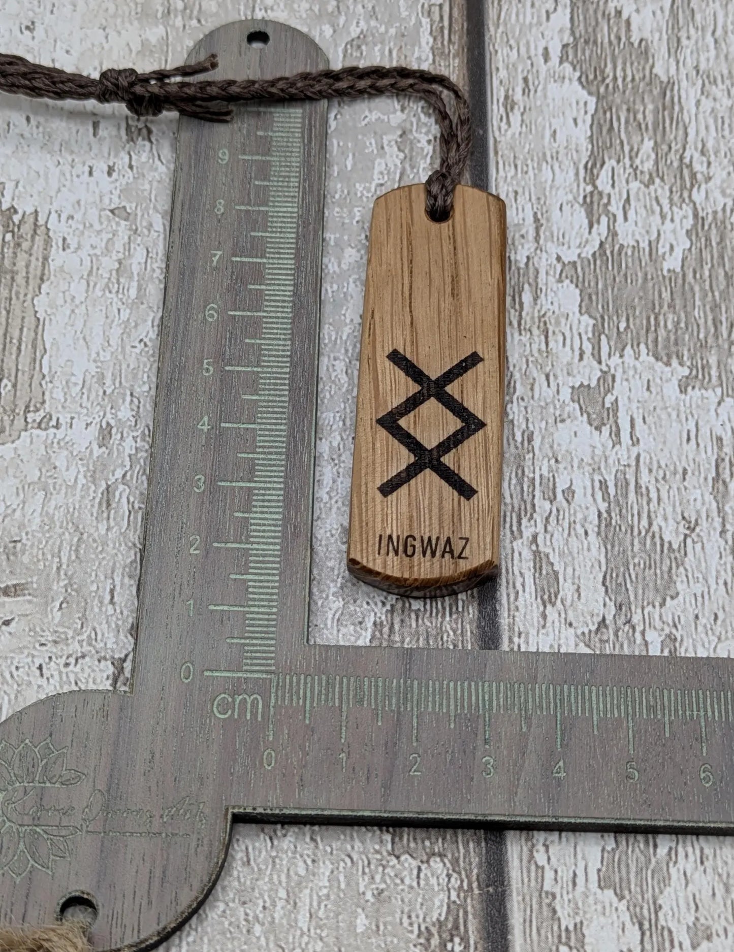 Oak wood laser printed ingwaz rune pendant