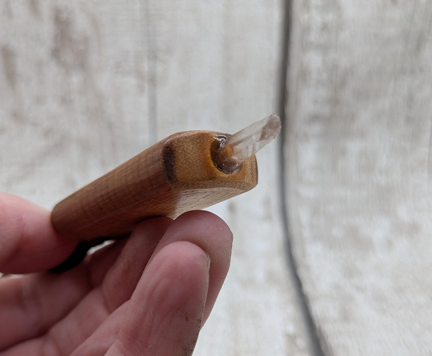 Swamp Kauri Codex Key Pendant – NZ Ancient Wood Wand with Pāua, Selenite and Hiddenite Inlay and Quartz Tip, Vibrational Energy Tool