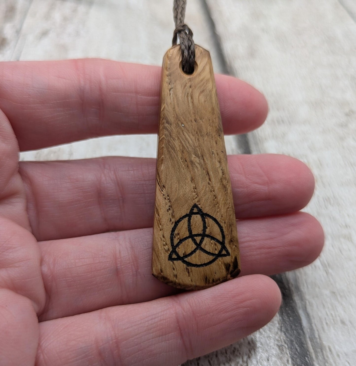 Oak wood laser printed roimata tear drop pendant.