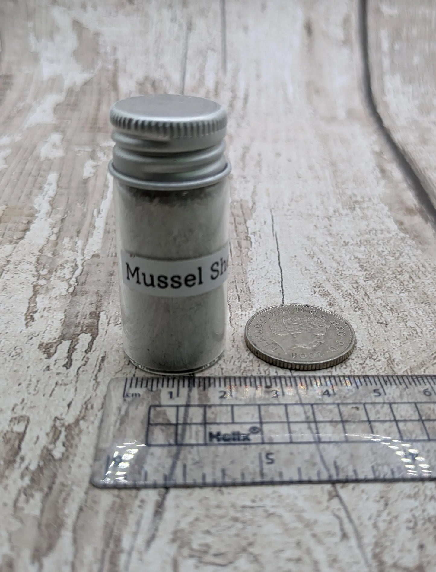 Fine Ground White Mussel Shell Powder – Ultra-Fine Natural Pigment for Paints, Inlays & Rituals.