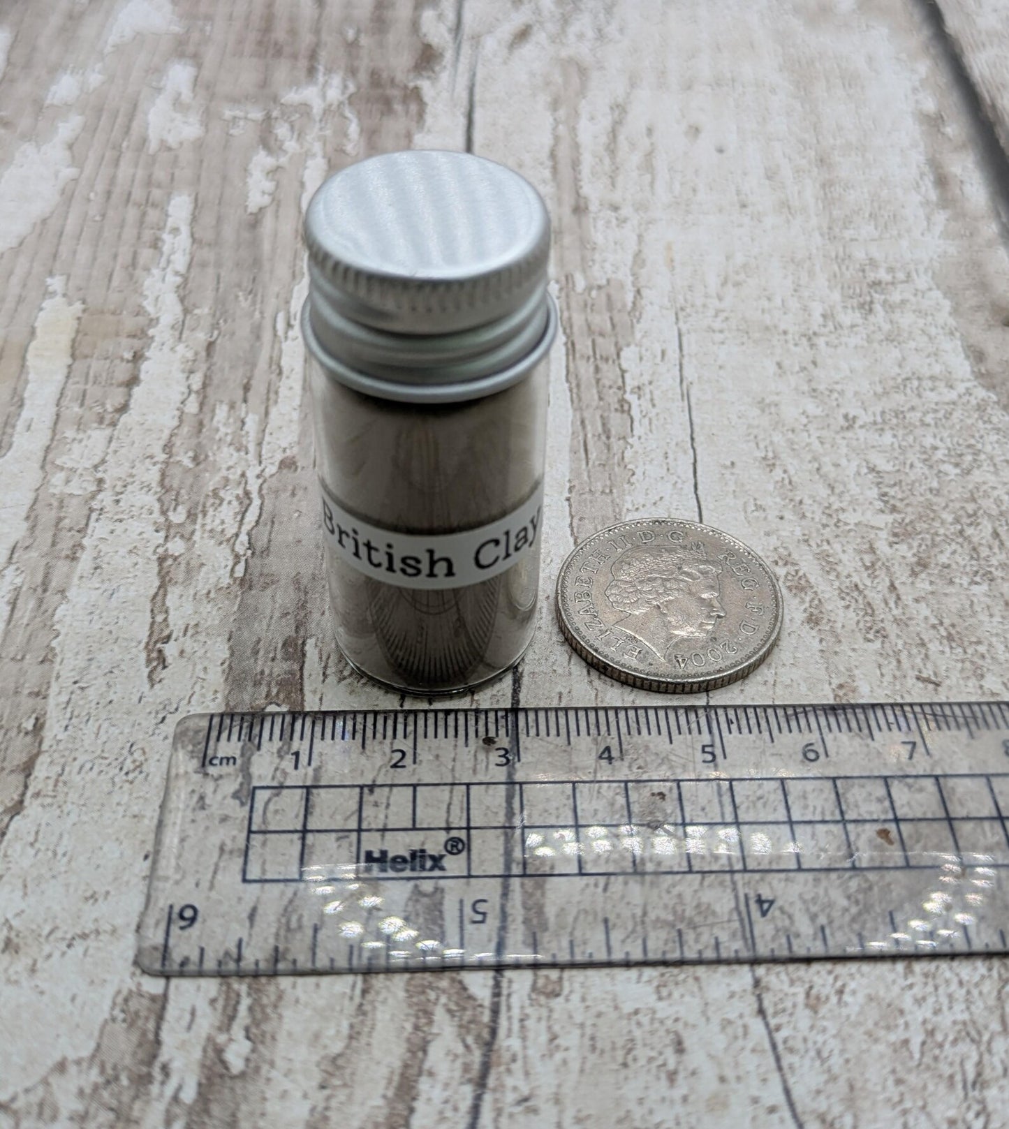 Fine Ground British Clay Powder – Sun & Air Dried Thames Estuary Earth Pigment for Art and Ritual.