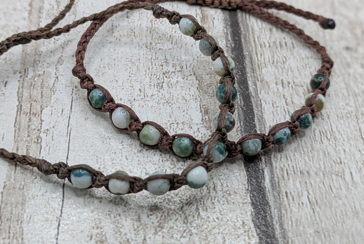 Green moss agate macramé beaded adjustable bracelet.