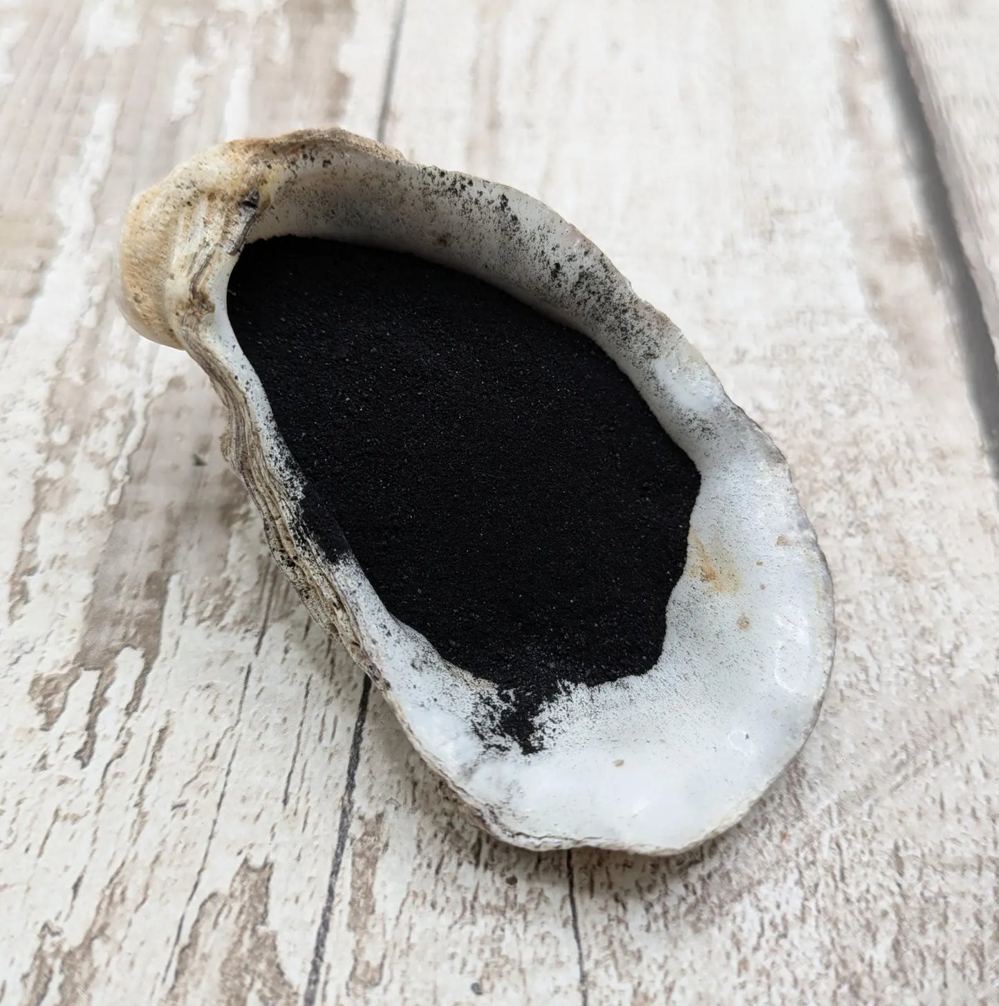 10ml sea coal paint pigment.