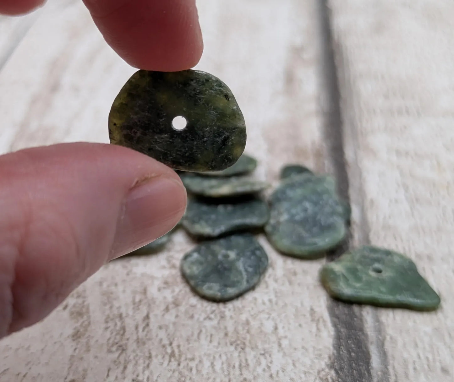10 Centre-Drilled New Zealand Pounamu Beads – Tumble polished Greenstone Offcuts for Jewellery Making and craft projects.