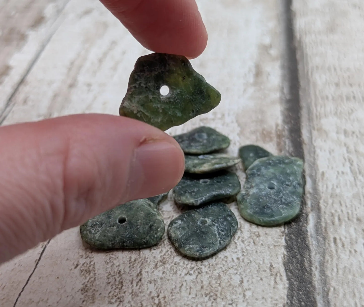 10 Centre-Drilled New Zealand Pounamu Beads – Tumble polished Greenstone Offcuts for Jewellery Making and craft projects.