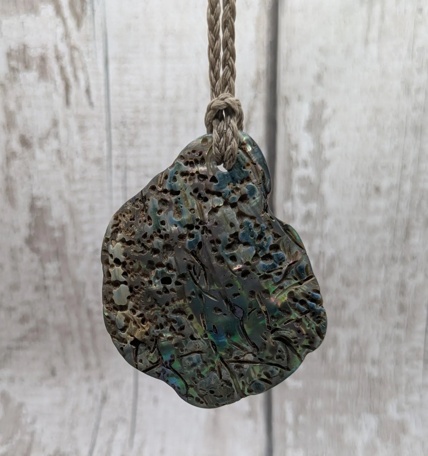 Large Freeform NZ Pāua Shell Pendant – Iridescent Abalone Statement Necklace, Natural statement Beach Jewellery.