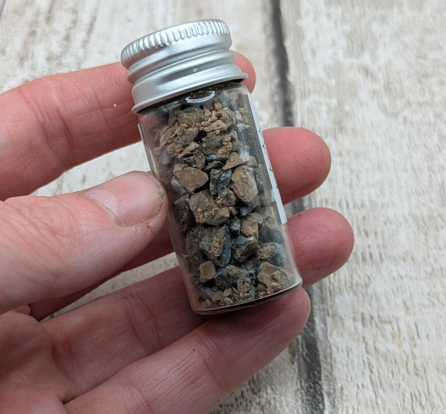 Mammoths tooth vial for jewellery inlay or spell ingredients.