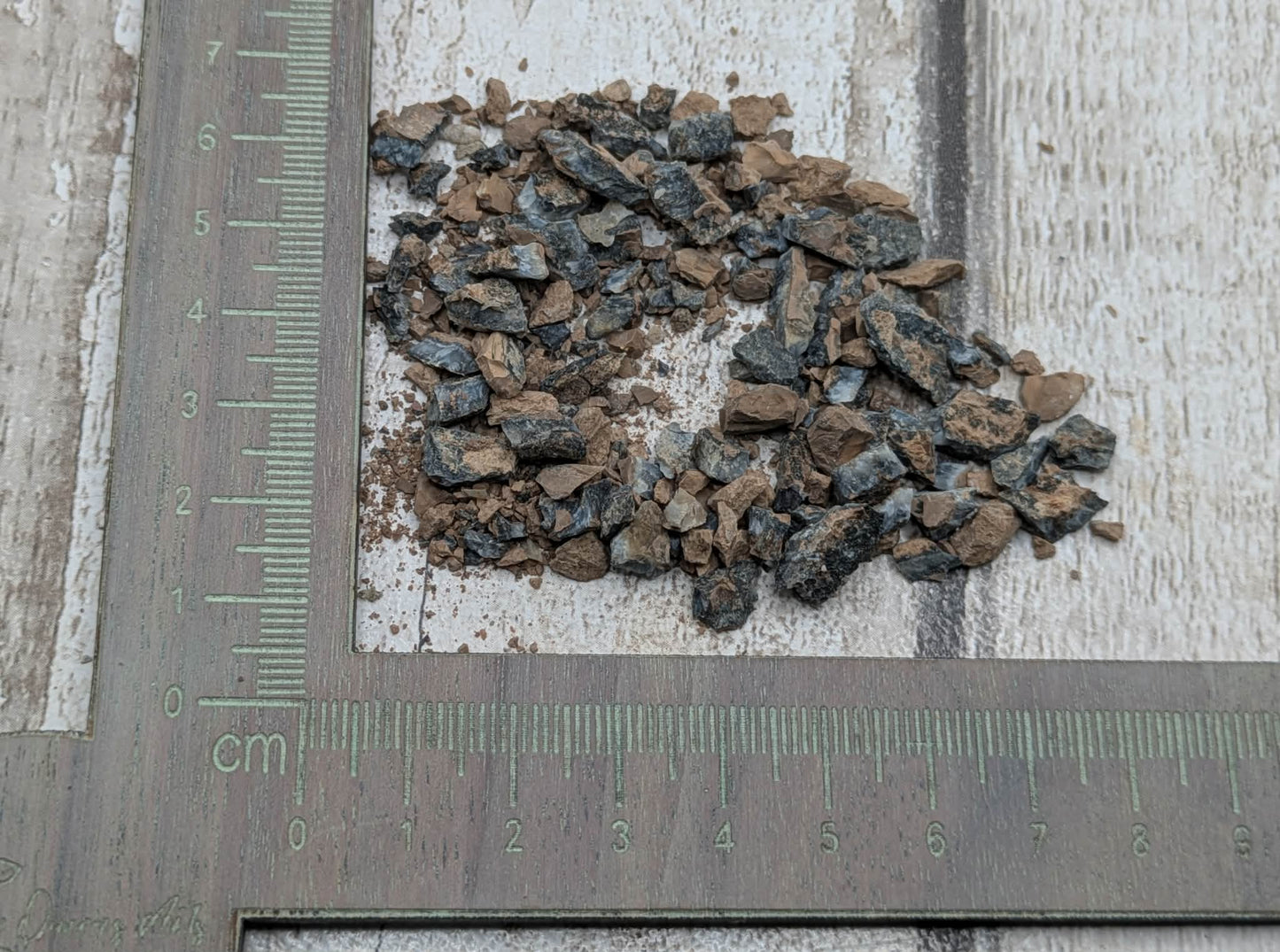 Mammoths tooth vial for jewellery inlay or spell ingredients.