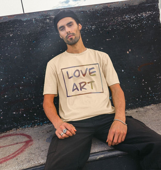 Unisex love art t-shirt.