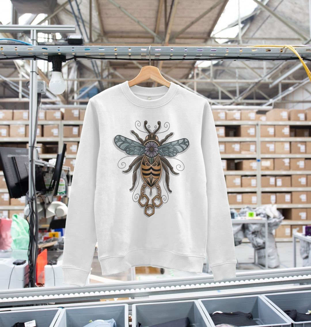 Gilded bumblebee women’s crew neck sweatshirt.