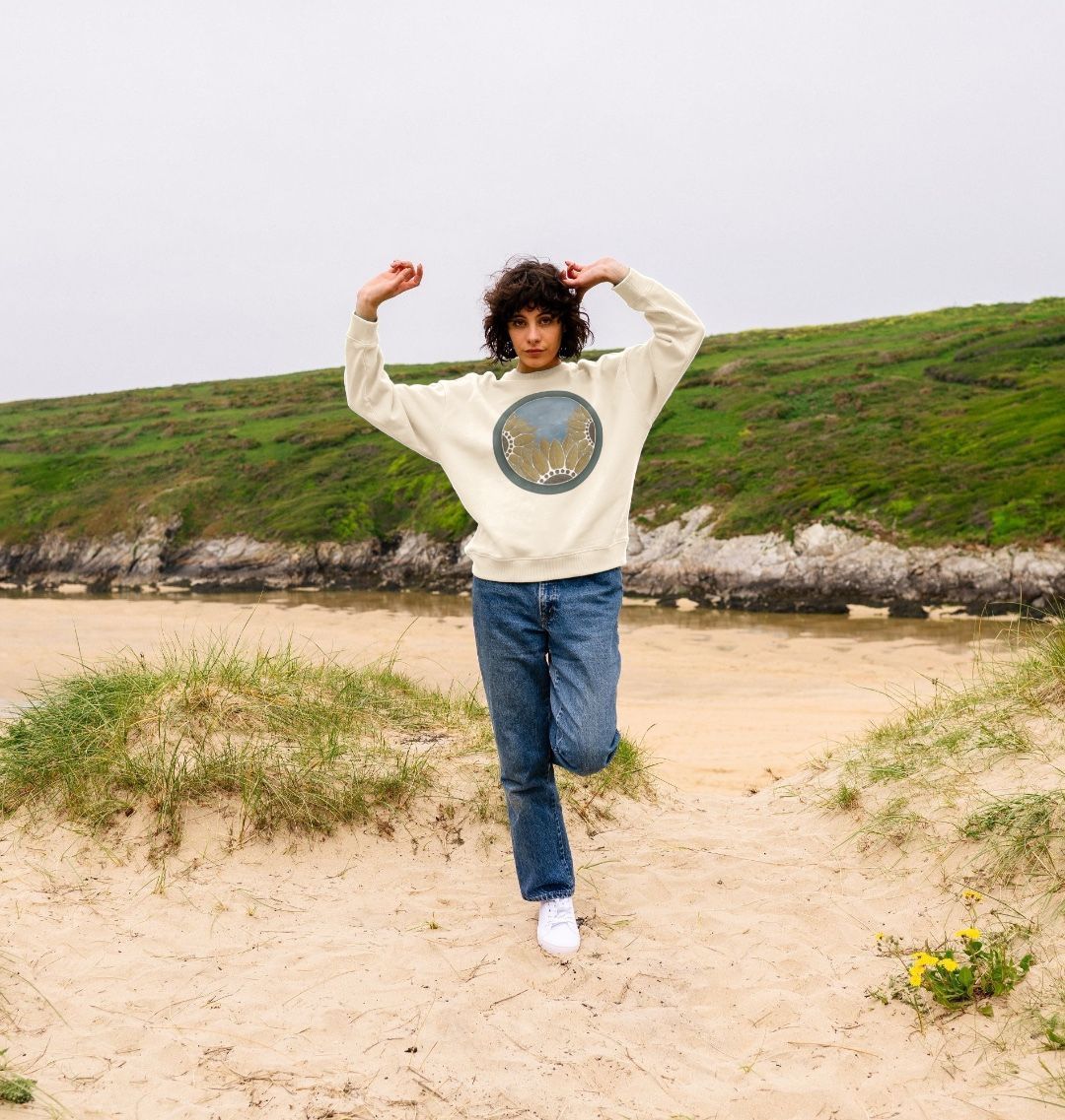 The triple sunflower oversized women’ sweatshirt.