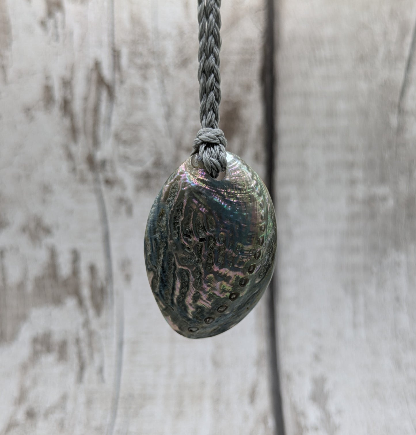 NZ pāua shell pendant